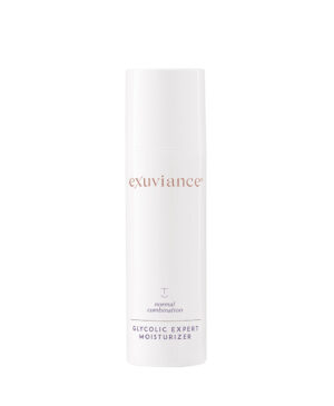 Exuviance produkten glycolic expert moisturizer mot en vit bakund.