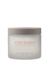 Exuviance produkten daily resurfacing peel CA10 mot en vit bakrund.