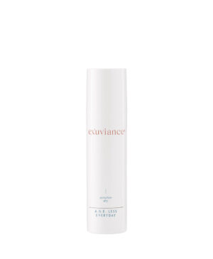 Exuviance produkt A.G.E less everyday mot en vit bakrund.