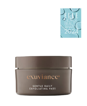Exuviance produkten gentle daily exfoliating pads mot en vit bakrund.